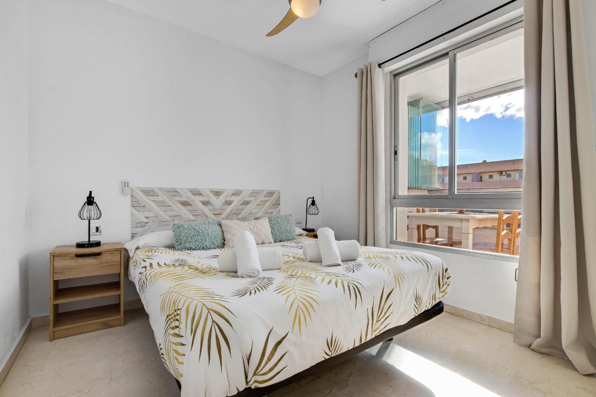 Vistamarina B308 By Ivi Real Estate Apartment Торемолинос Екстериор снимка